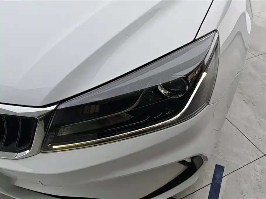 GEELY AUTOMOBILE EMGRAND