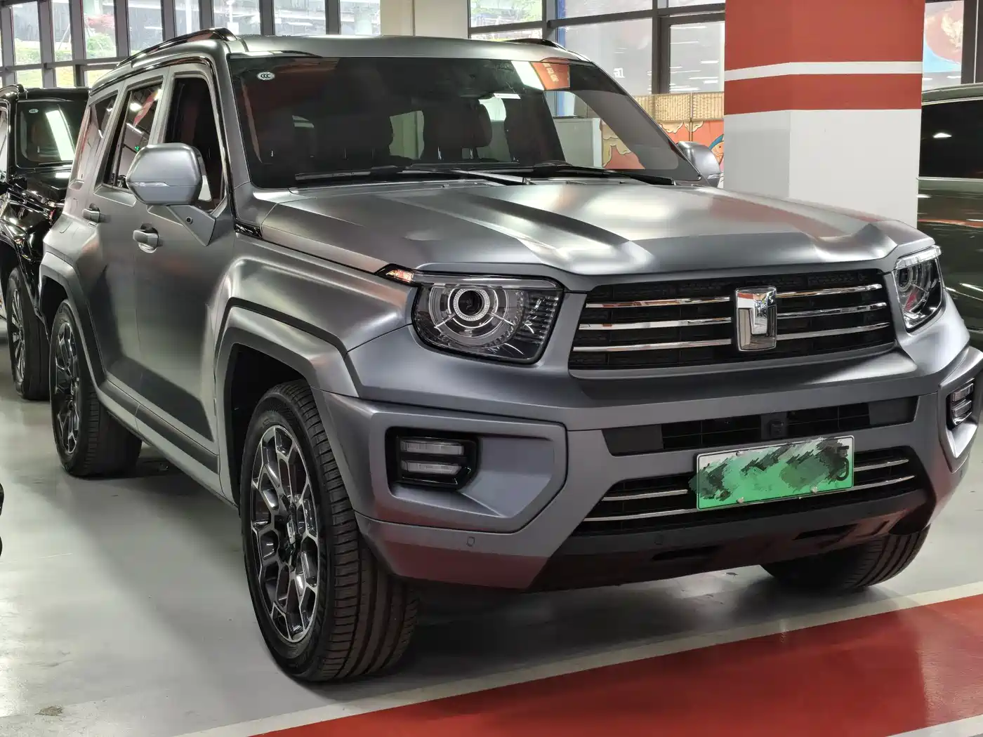 TANK TANK 700 NEW ENERGY