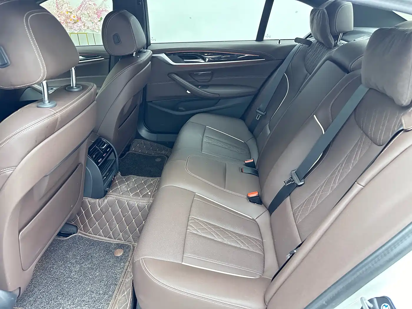 BMW 5 Series 2022 Model Second Facelift 525Li M Sport Package фото 13