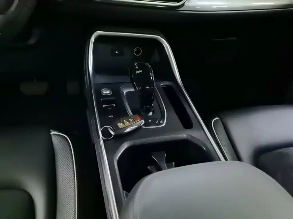 Фото 14 - Haval H6