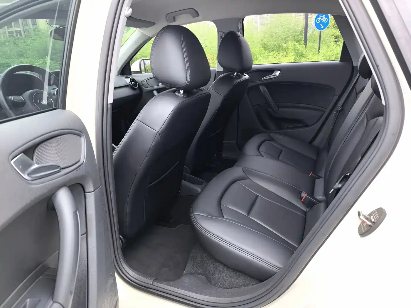Audi A1 2015 2014 30 TFSI Sportback Fashion