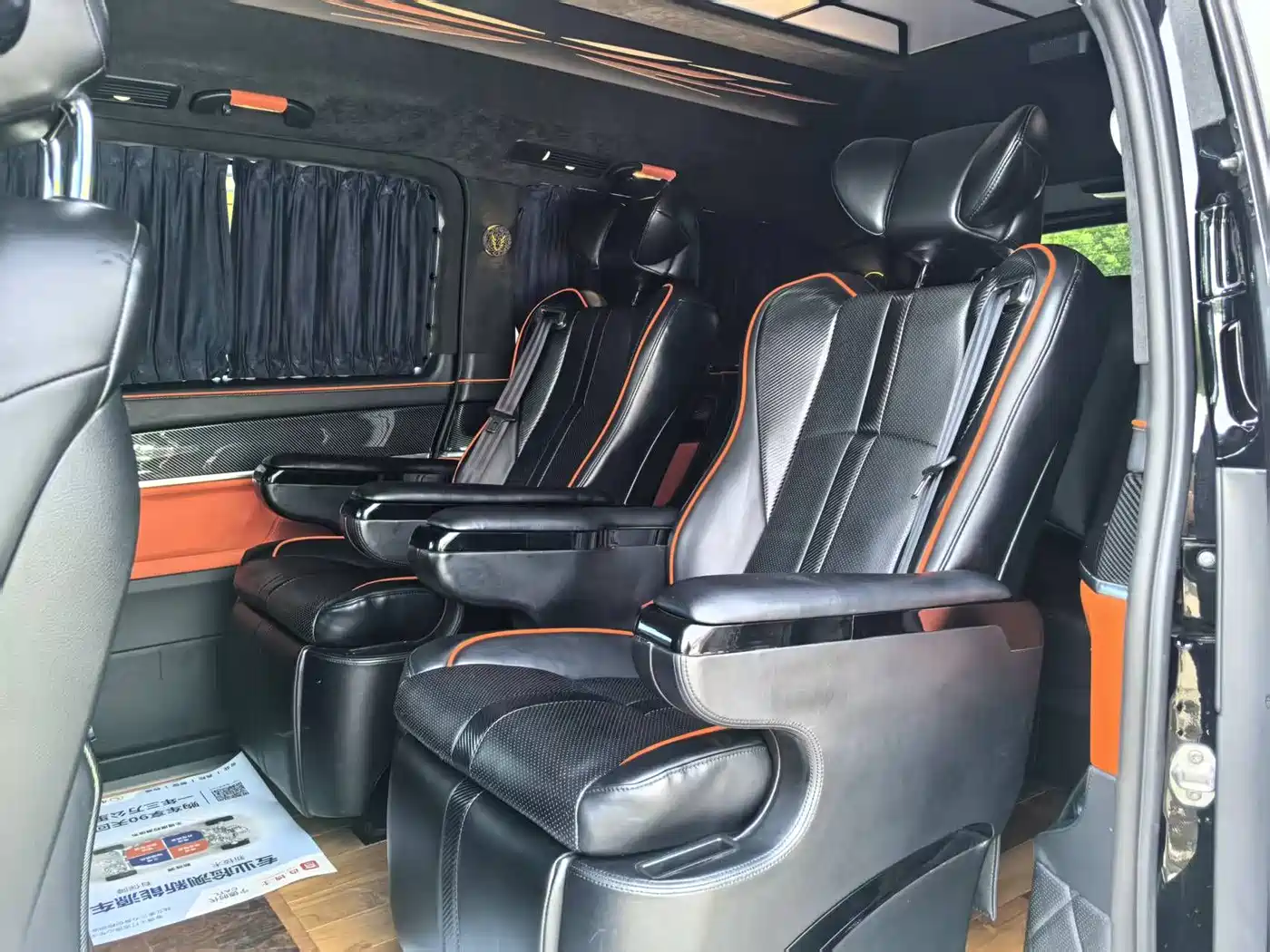 Mercedes-Benz V-Class 2020 Model V 260 L Long Wheelbase Luxury фото 6