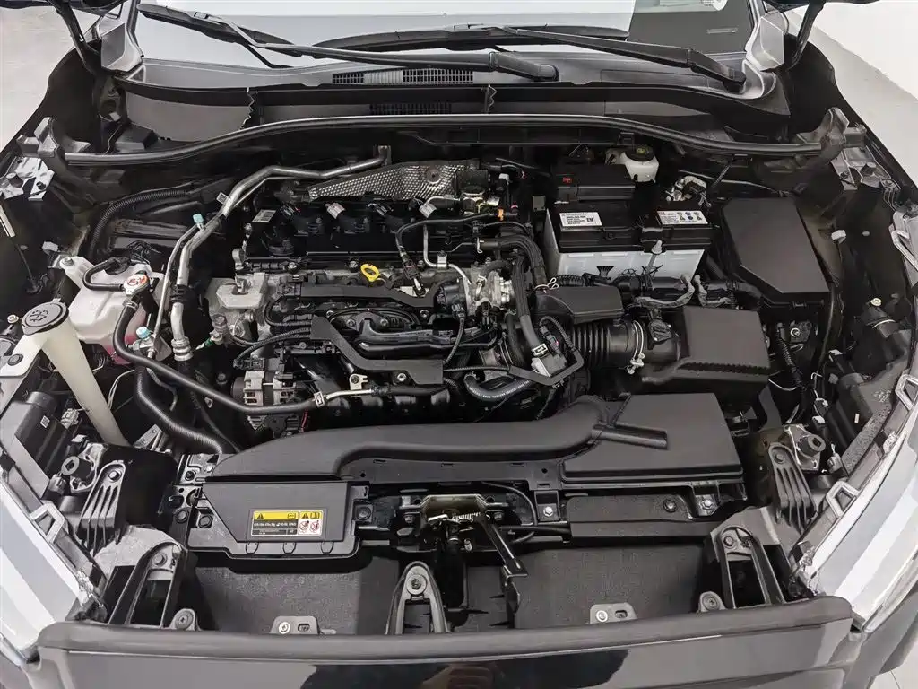 Toyota Frontlander 2024 2.0L CVT Elite Edition фото 6