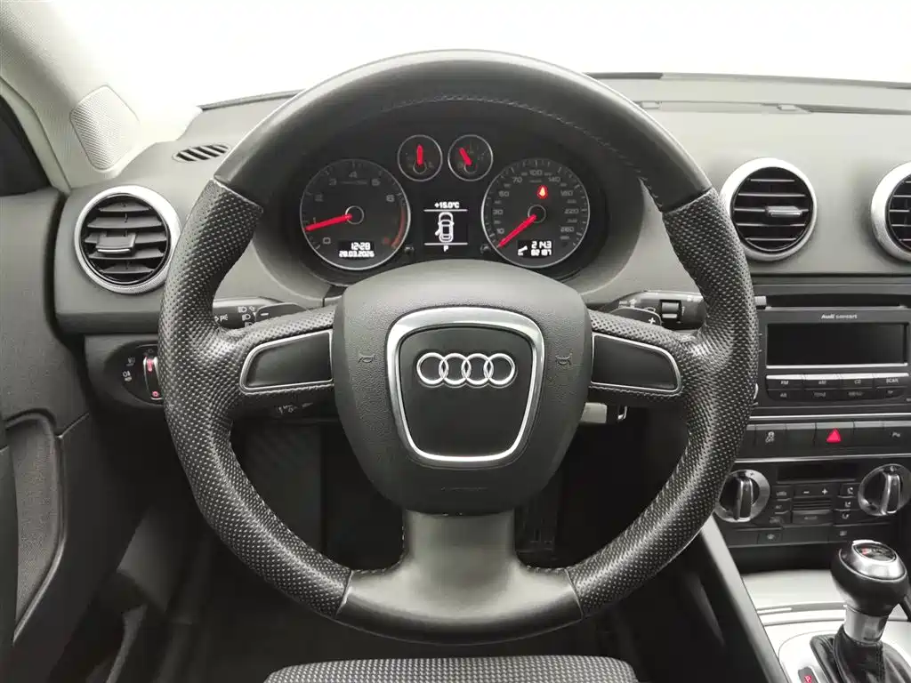 Audi A3 (Import) 2012 Sportback 1.8T Luxury фото 11