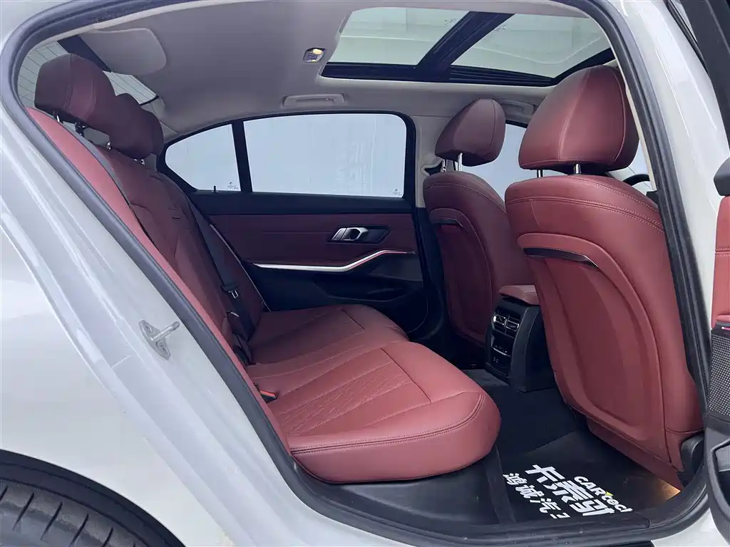 BMW i3 2024 eDrive 35 L фото 25