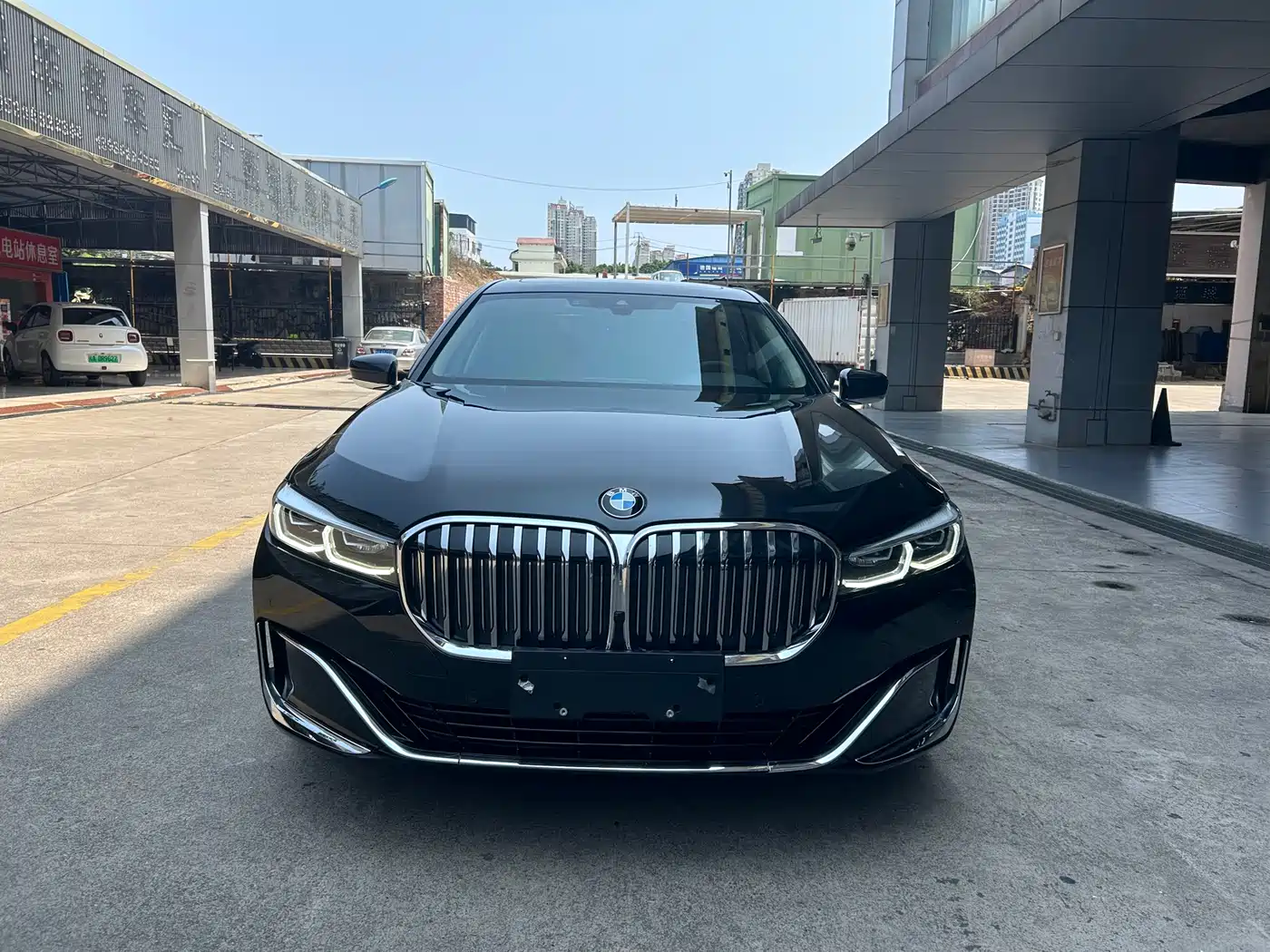 BMW 7 SERIES