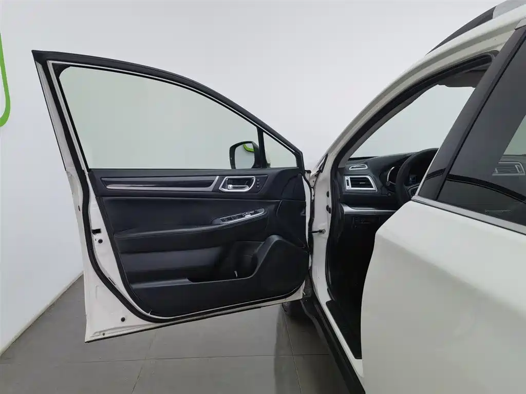 Subaru Outback 2015 2.5i Sport Navigation Edition фото 8