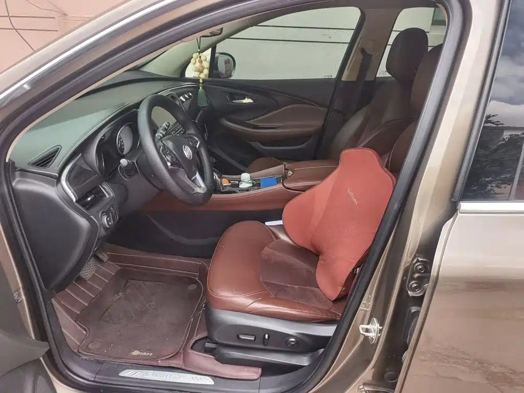 Фото 11 - Buick Envision Plus