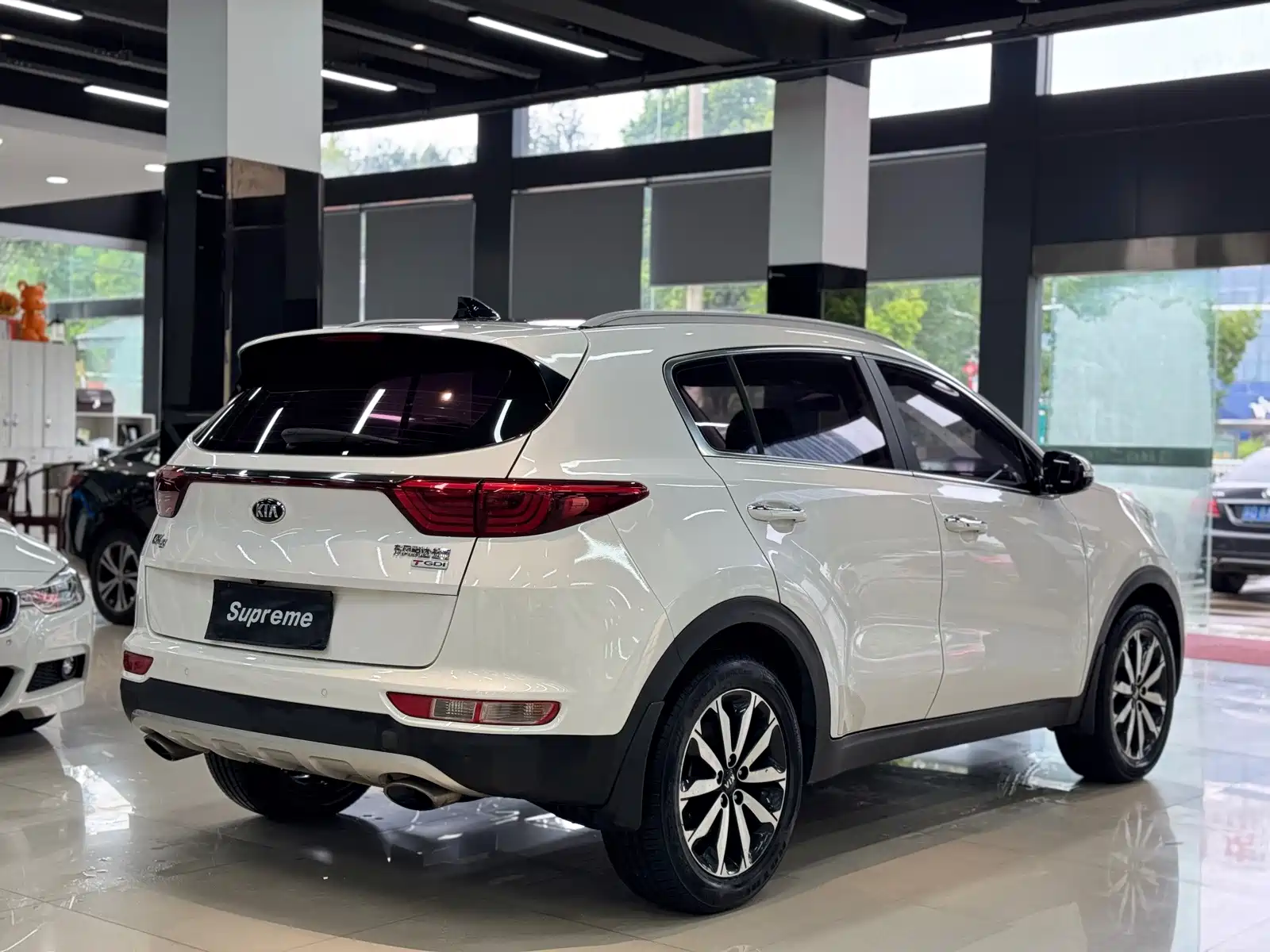 Фото 6 - Kia KX5