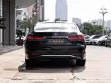 Фото 5 - Lexus LS