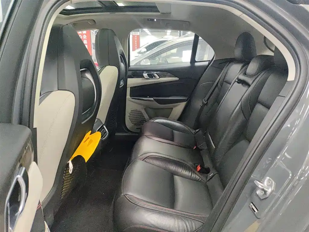 Lynk & Co 02 2019 High Energy Edition 2.0T Automatic 2WD Shine China VI фото 17