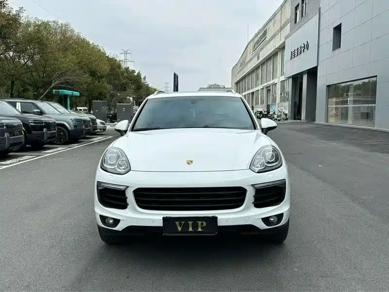 Porsche Cayenne 2016 Cayenne 3.0T фото 2
