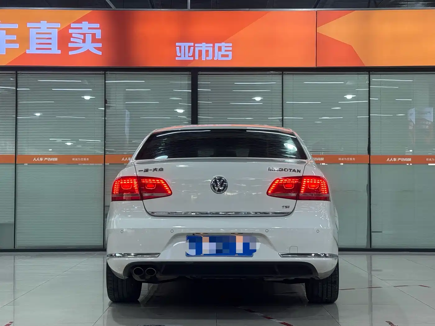 Volkswagen Magotan 2012 Facelift 1.8TSI Luxury фото 4