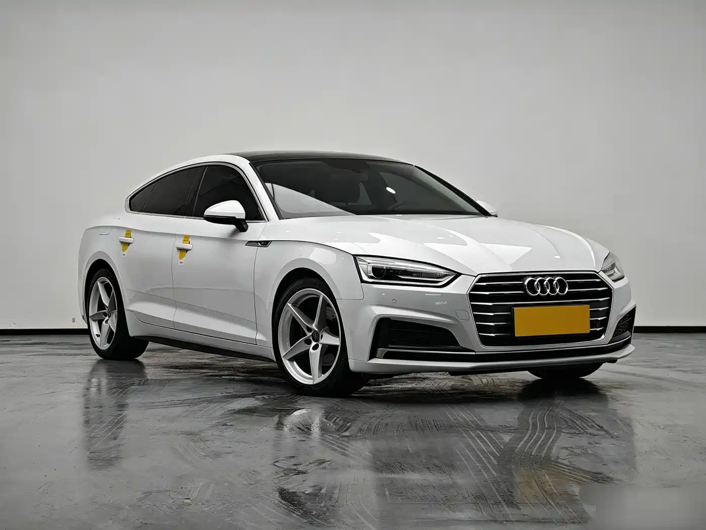 Audi A5 (Import) 2017 Sportback 40 TFSI Fashion фото 6