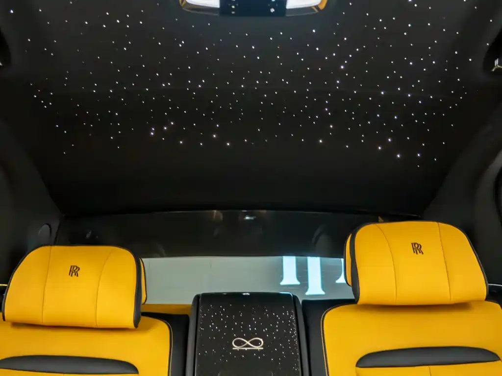 Photo 14 - Rolls-Royce Cullinan