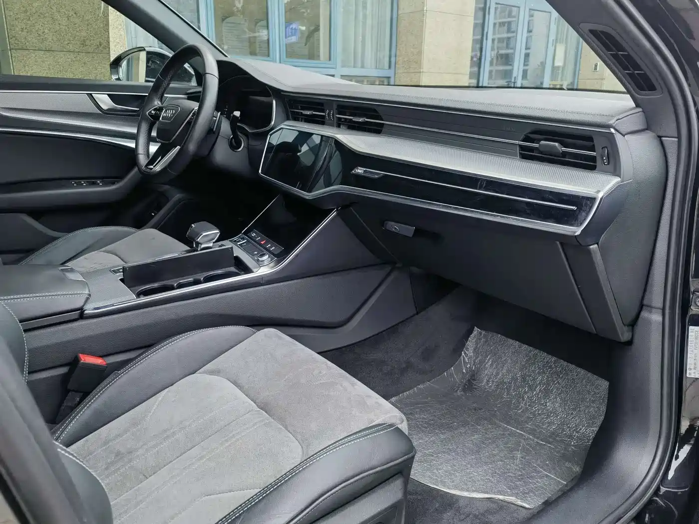 Audi A6L 2022 40 TFSI Luxury Dynamic фото 6