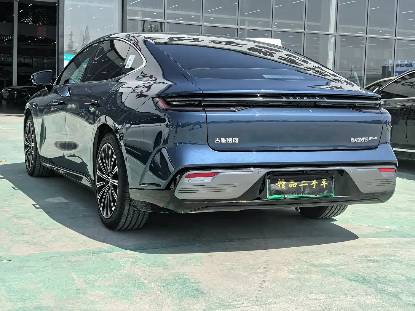 GEELY GALAXY GALAXY SPARKLE 8