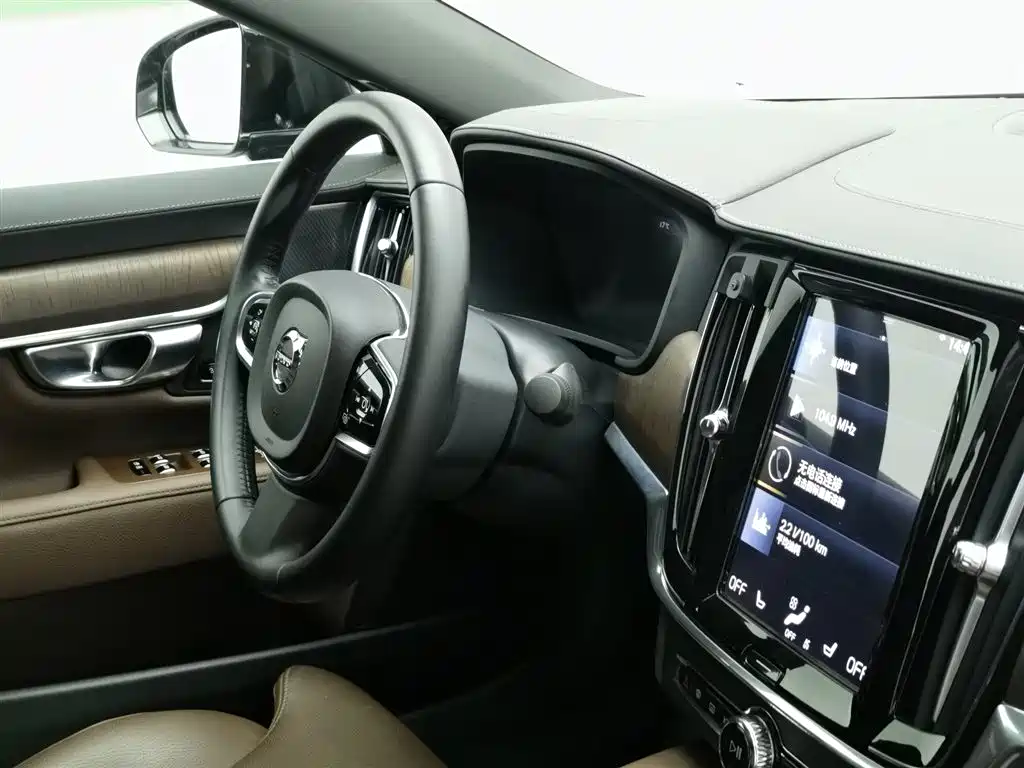 Volvo S90 2021 Model B5 Inscription Luxury Edition фото 22