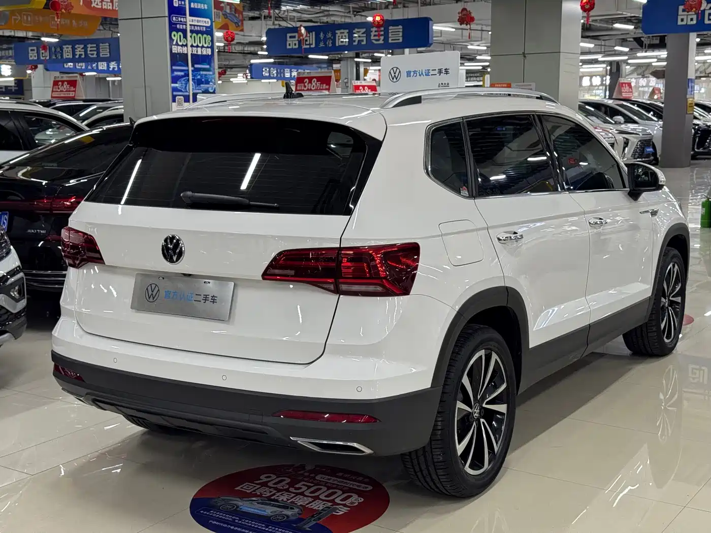 Volkswagen Tharu 2022 280TSI FWD Luxury Edition фото 10