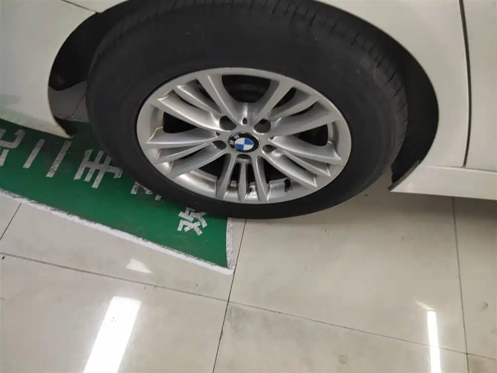 BMW 3 Series 2015 320Li Super Joy Fashion фото 20