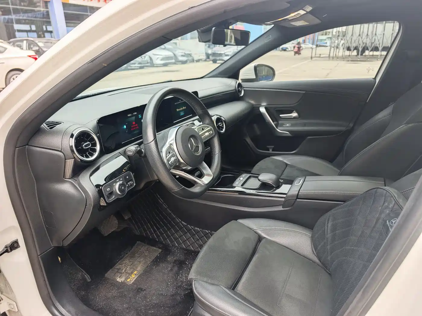 MERCEDES-BENZ A CLASS