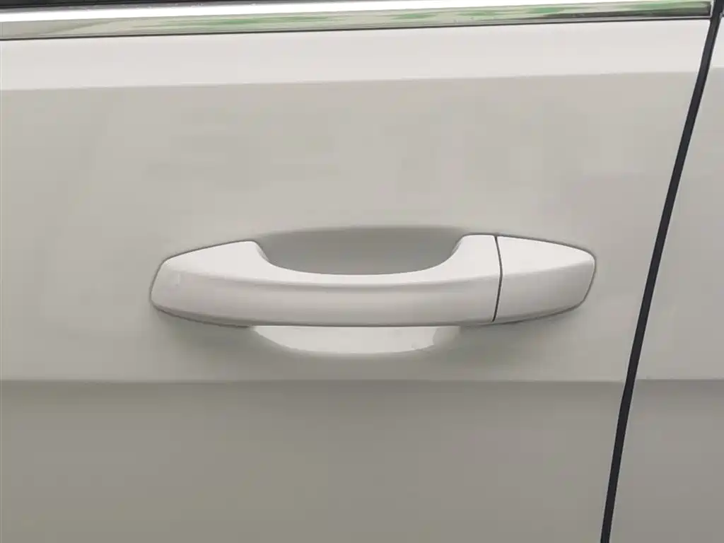 Volkswagen Golf 2018 1.6L Automatic Comfort фото 18