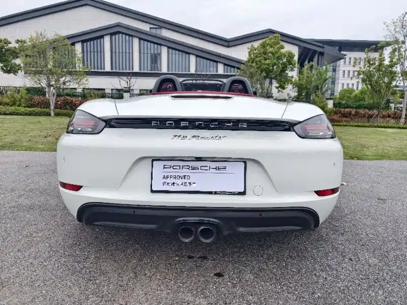 Porsche 718 2022 Boxster 2.0T фото 7