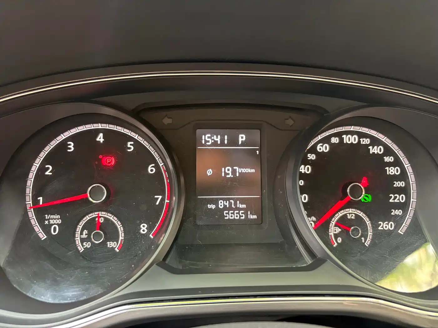 Volkswagen Passat 2017 280TSI DSG Prestige фото 12