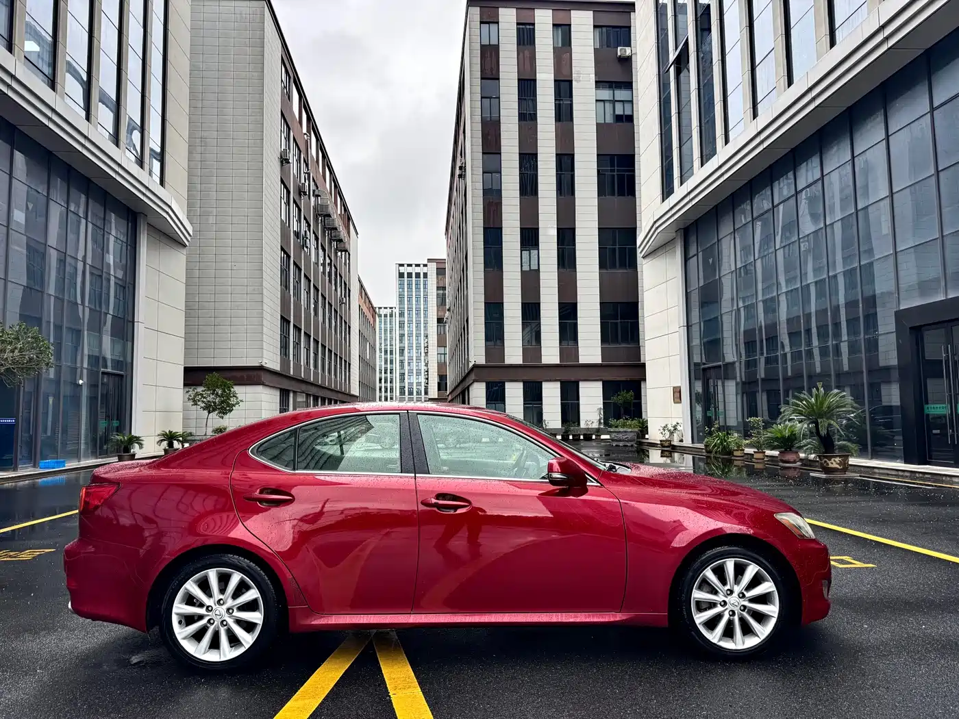 Lexus IS 2010 2009 300