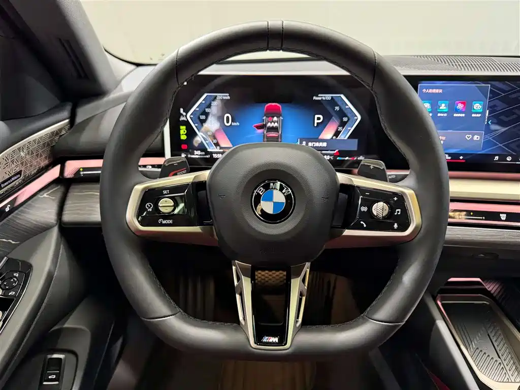 BMW 5 Series 2025 530Li Premium M Sport Package фото 13