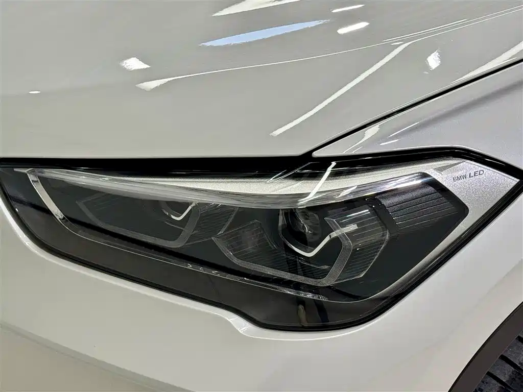 BMW X1 2022 sDrive25Li Leading фото 8