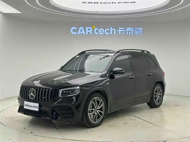 MERCEDES-BENZ GLB AMG