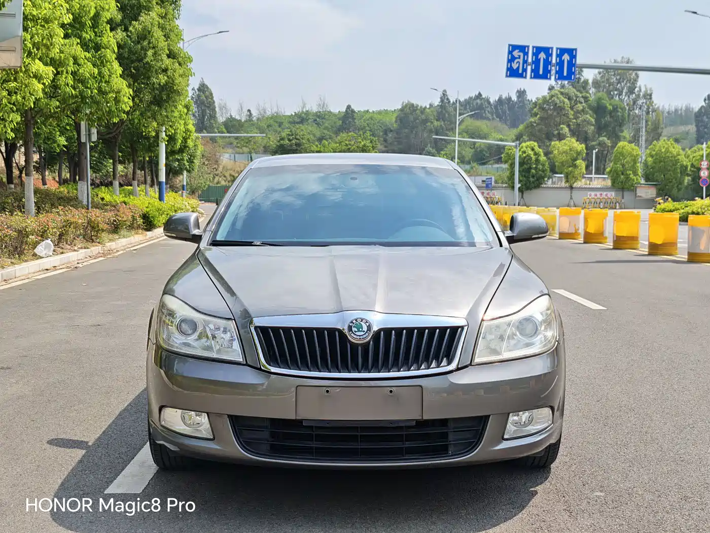 Škoda Octavia 2012 1.6L Automatic Yijie Edition фото 2