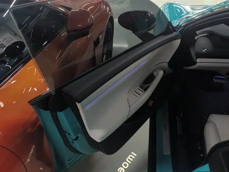 XIAOMI CAR XIAOMI SU7