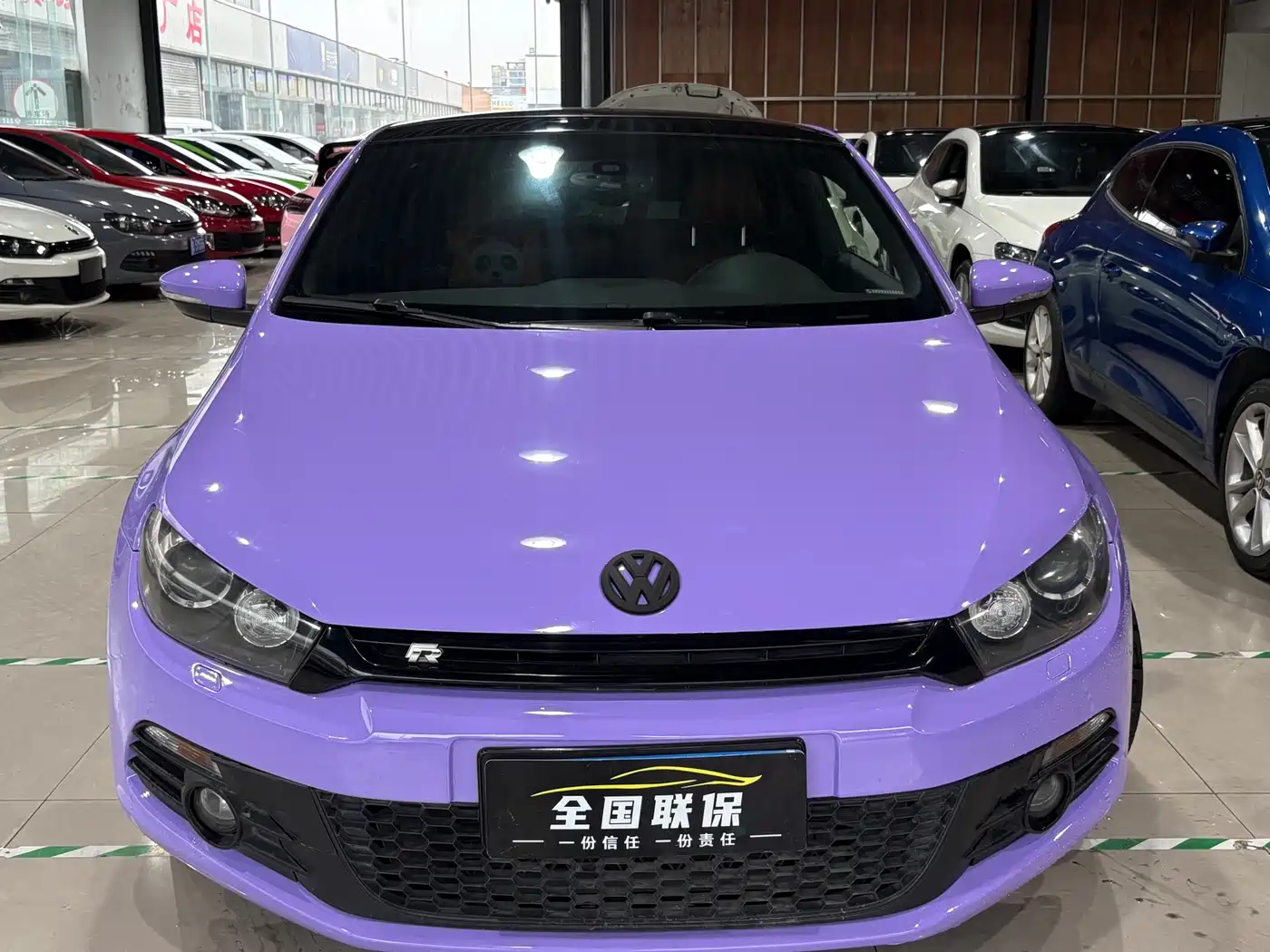 Volkswagen Scirocco 2011 2.0TSI Luxury фото 3