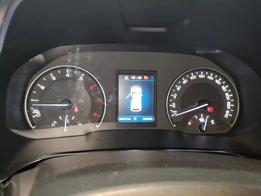 WEY VV5 2017 2017 2.0T Super Luxury Model