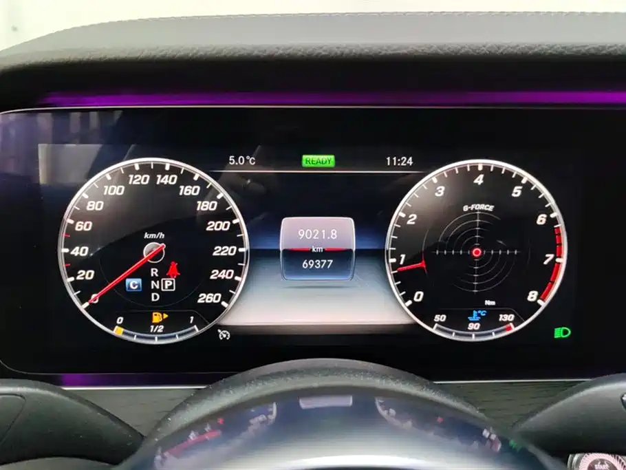 Mercedes-Benz E-Class 2020 E 260 L Sport 4MATIC фото 14