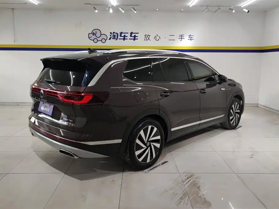 Volkswagen Talagon 2021 380TSI AWD Luxury Scenic Pro Limited Edition фото 3