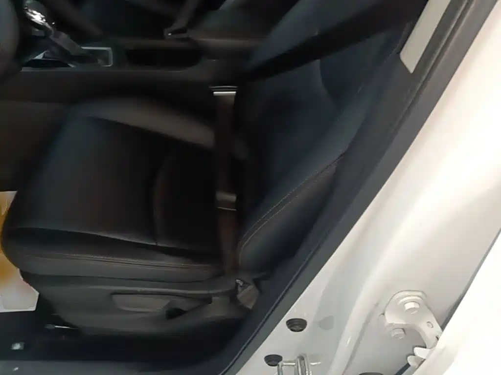 Chevrolet Volando 2019 2018 530T Auto Sport Edition (5+2 seater) China V