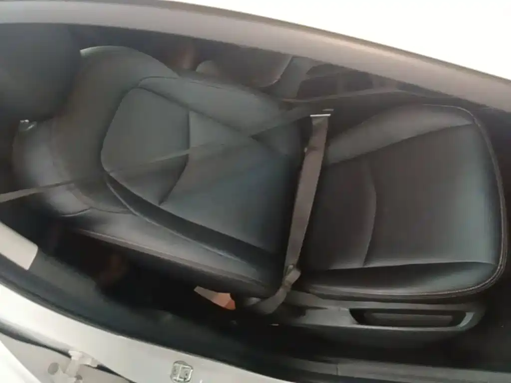 Chevrolet Volando 2019 2018 530T Auto Sport Edition (5+2 seater) China V