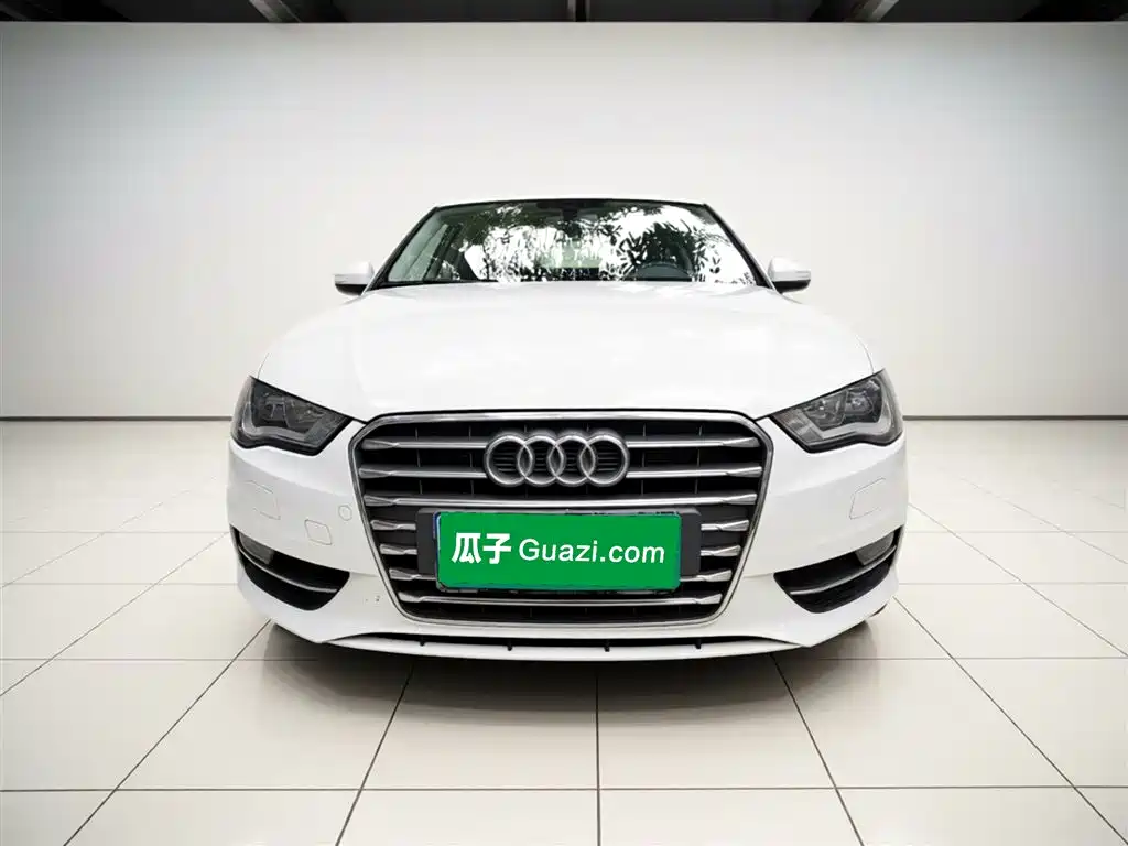 Audi A3 2016 Sportback 35 TFSI Progressive фото 24