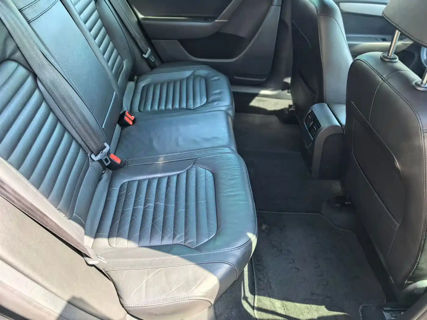 Volkswagen Magotan 2015 1.8TSI Leading фото 8
