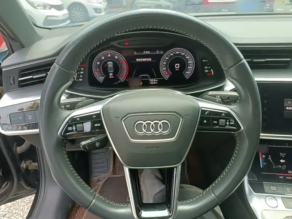 Photo 11 - Audi A6L