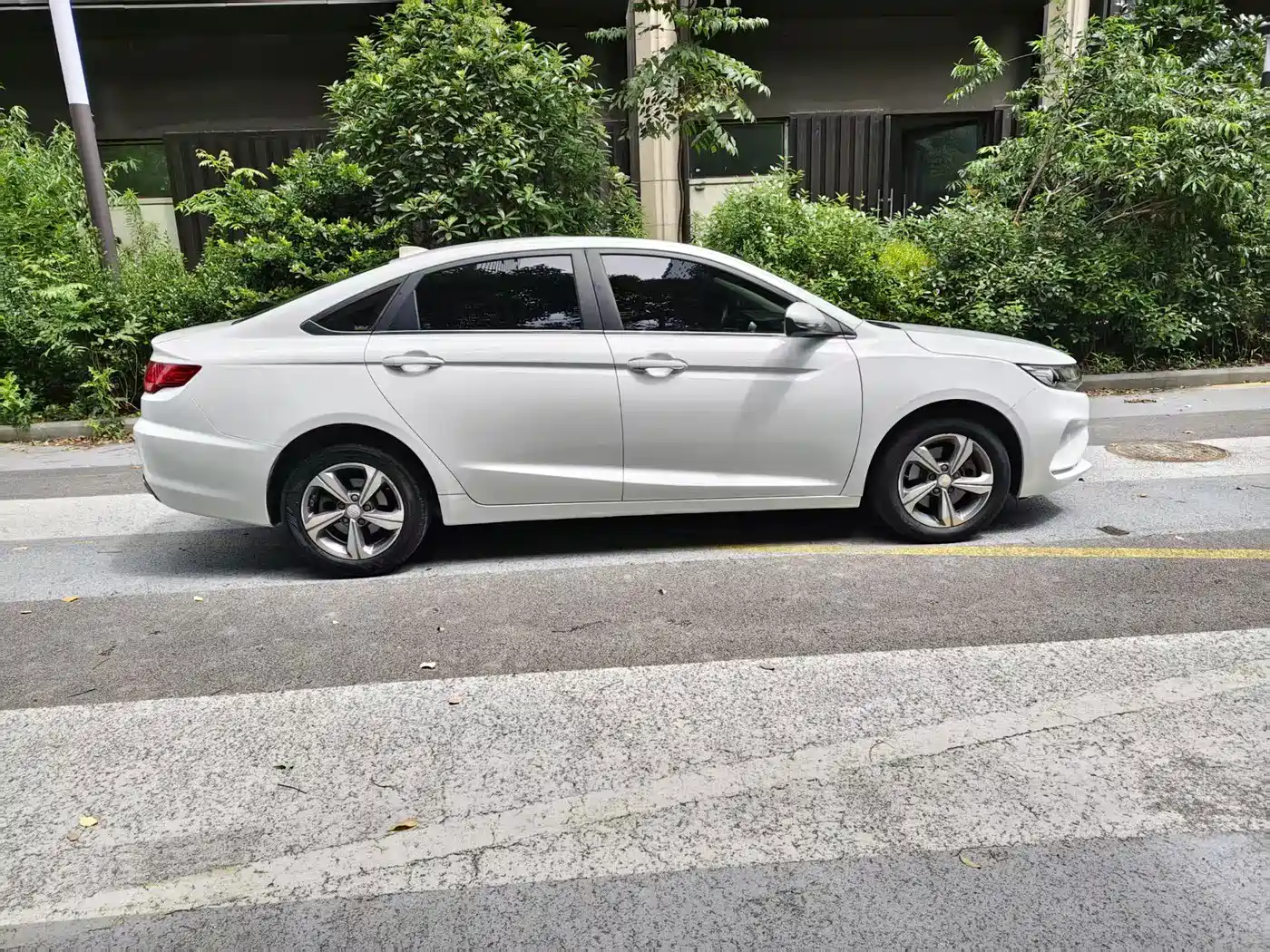 Geely Emgrand GL 2018 2018 1.8L DCT Elite Smart Connection