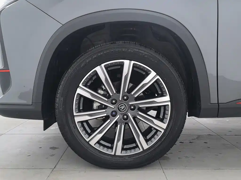 Photo 17 - Changan CS75 PLUS