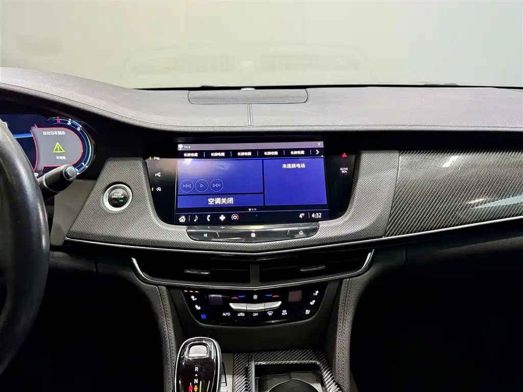 Cadillac CT6 2022 28T Platinum фото 30