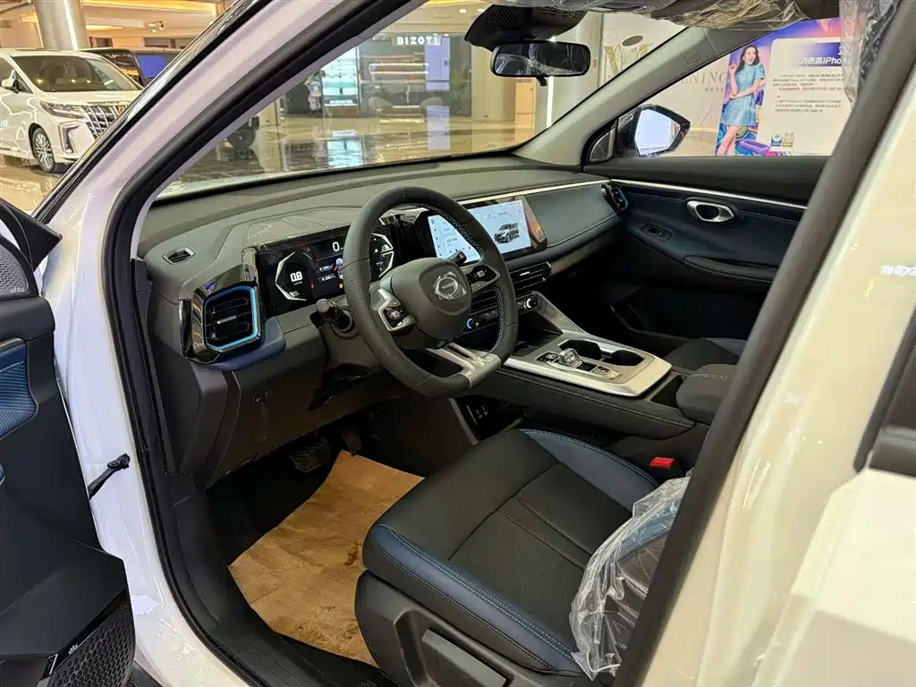 GAC Trumpchi Trumpchi GS3 2026 GS3 Emzoom 270T Sport Edition фото 19