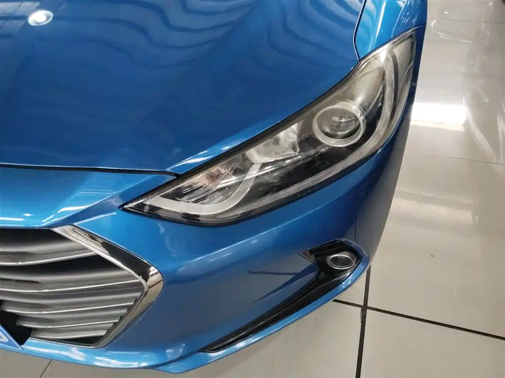 Hyundai Elantra 2016 Model 1.6L Automatic Smart Elite фото 23
