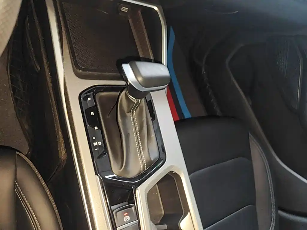 Geely Emgrand 2025 2025 4th Generation 1.5L CVT Starlight Edition