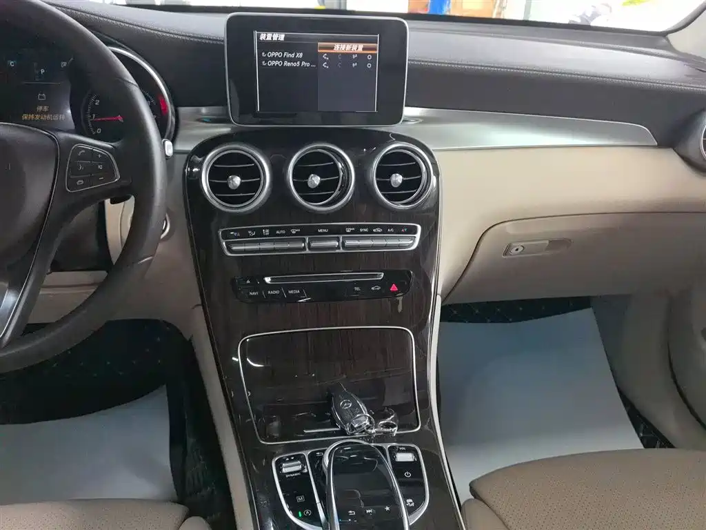 Mercedes-Benz GLC 2019 GLC 260 L 4MATIC Luxury фото 9
